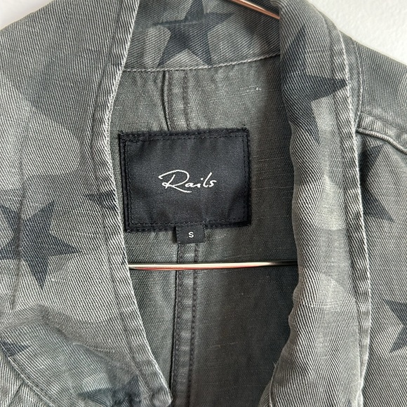 Rails Jacket - Picture 2 of 2
